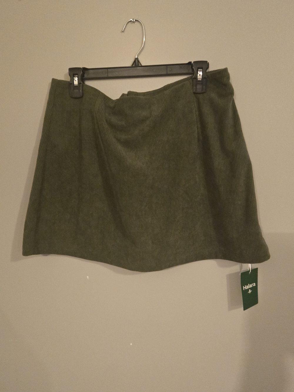 NWT HALARA Olive Corduroy Mini Skort XL